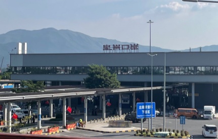 东莞冰雪运动装备“热”销海外